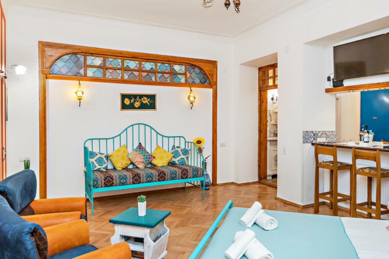 ★ Blue Door Rhapsody ★ - Special Stay In Old Town! Tbilisi Exteriér fotografie
